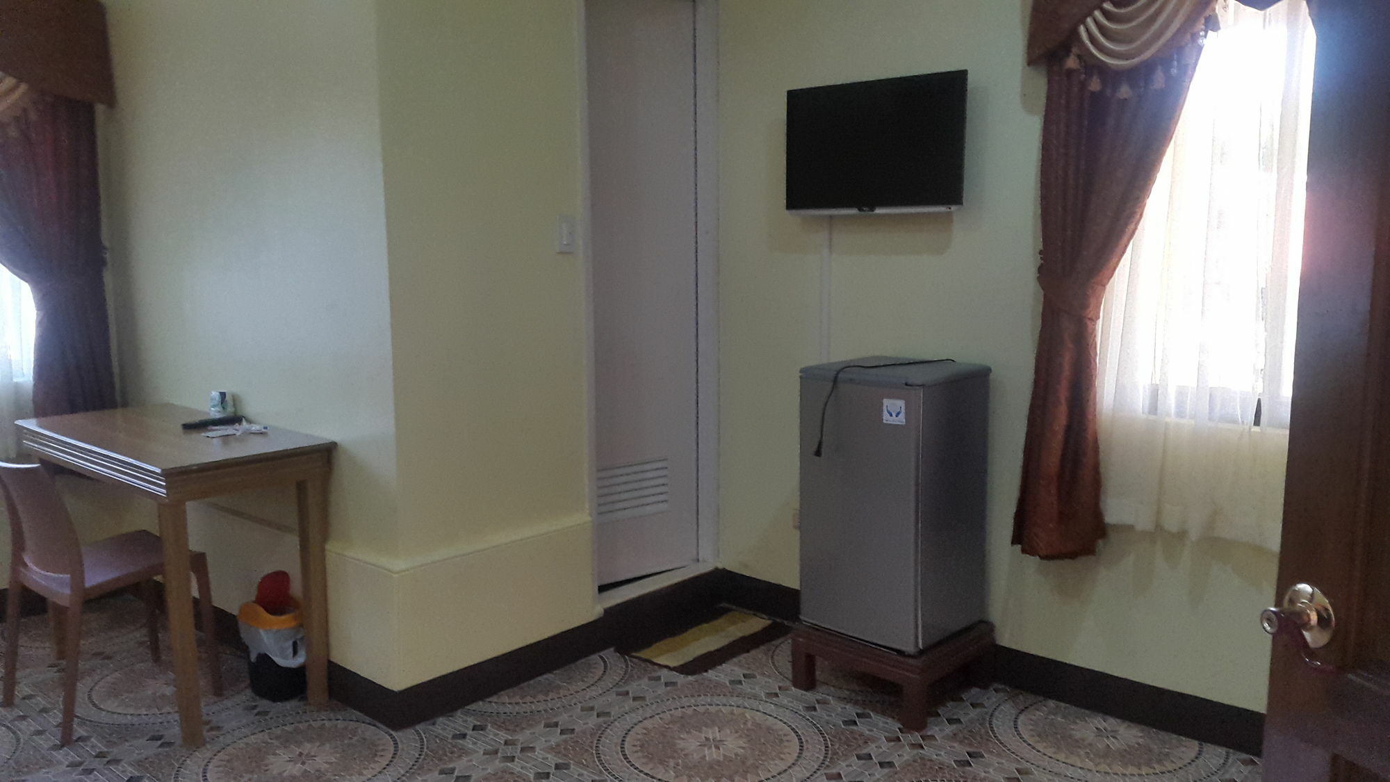 Oyo 422 Villa Emilia Pension House Panglao Kültér fotó
